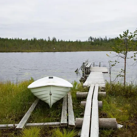 Holiday home Ukonloma Haerkaelampi Rovaniemi